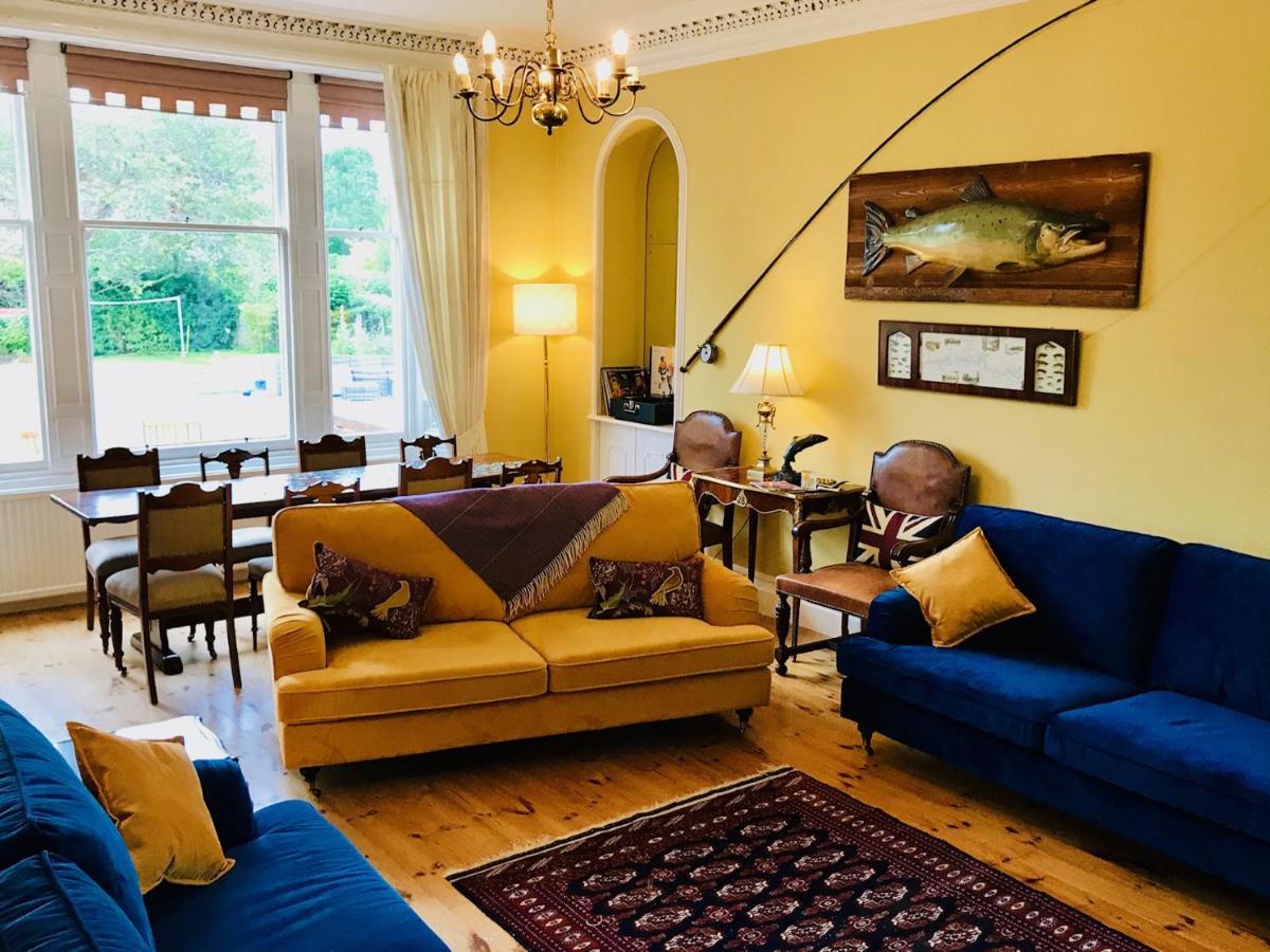 Lairds Lodge Inverness Extérieur photo